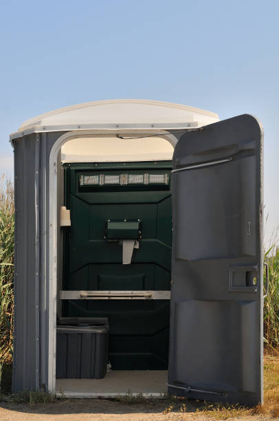 Best Portable bathroom rental  in Newport Beach, CA